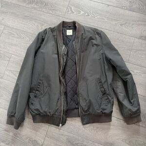 GAP bomber size Medium